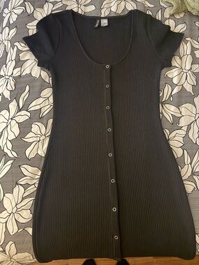 H&M Black Ribbed Maxi Dress with Front Buttons